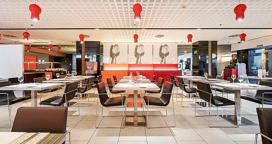 Ilunion Barcelona Hotel