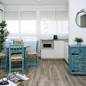 Monkó - Blue Toscana, Pool&center O Apartamento Torremolinos