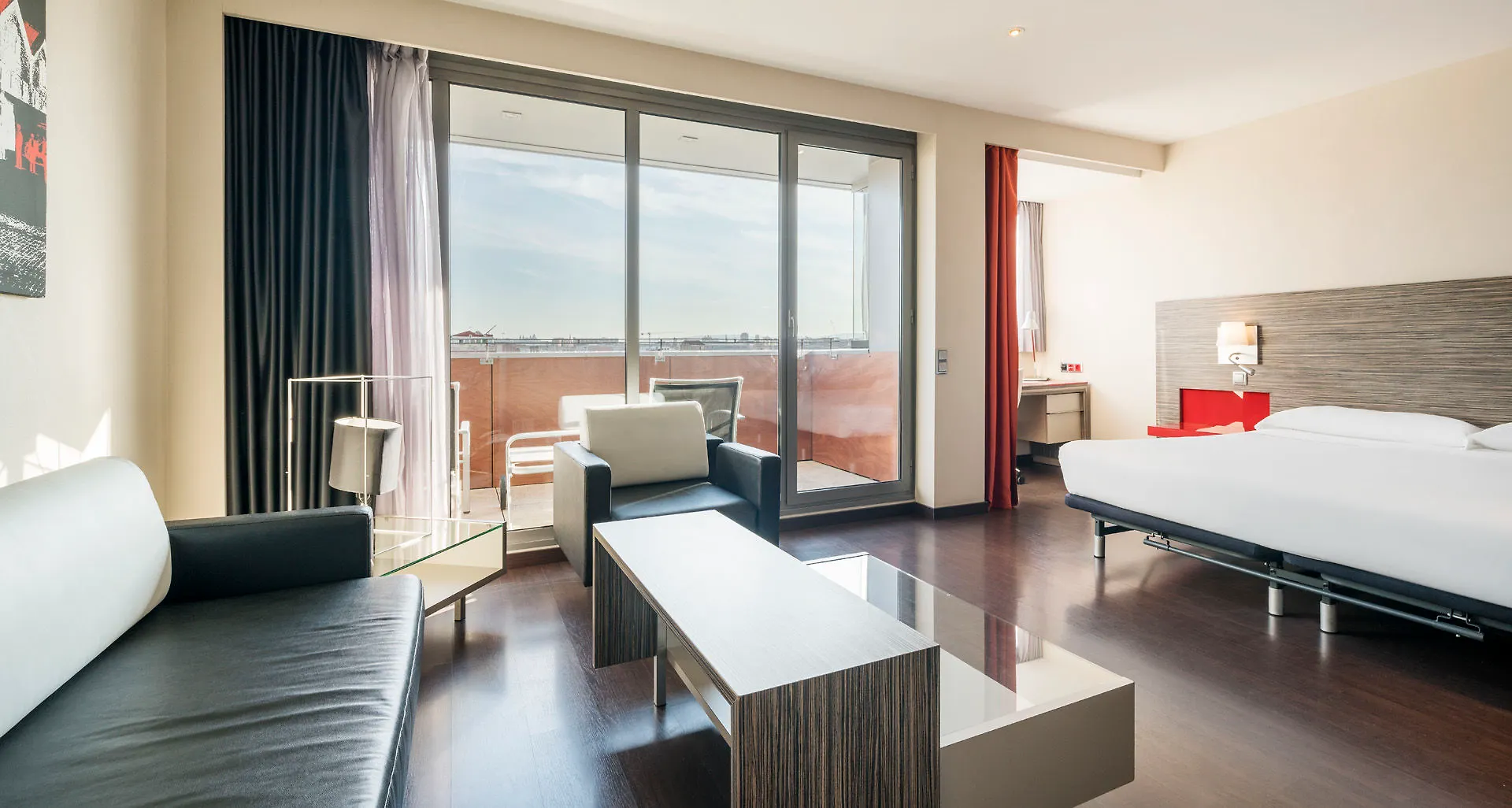 Ilunion Barcelona Hotel
