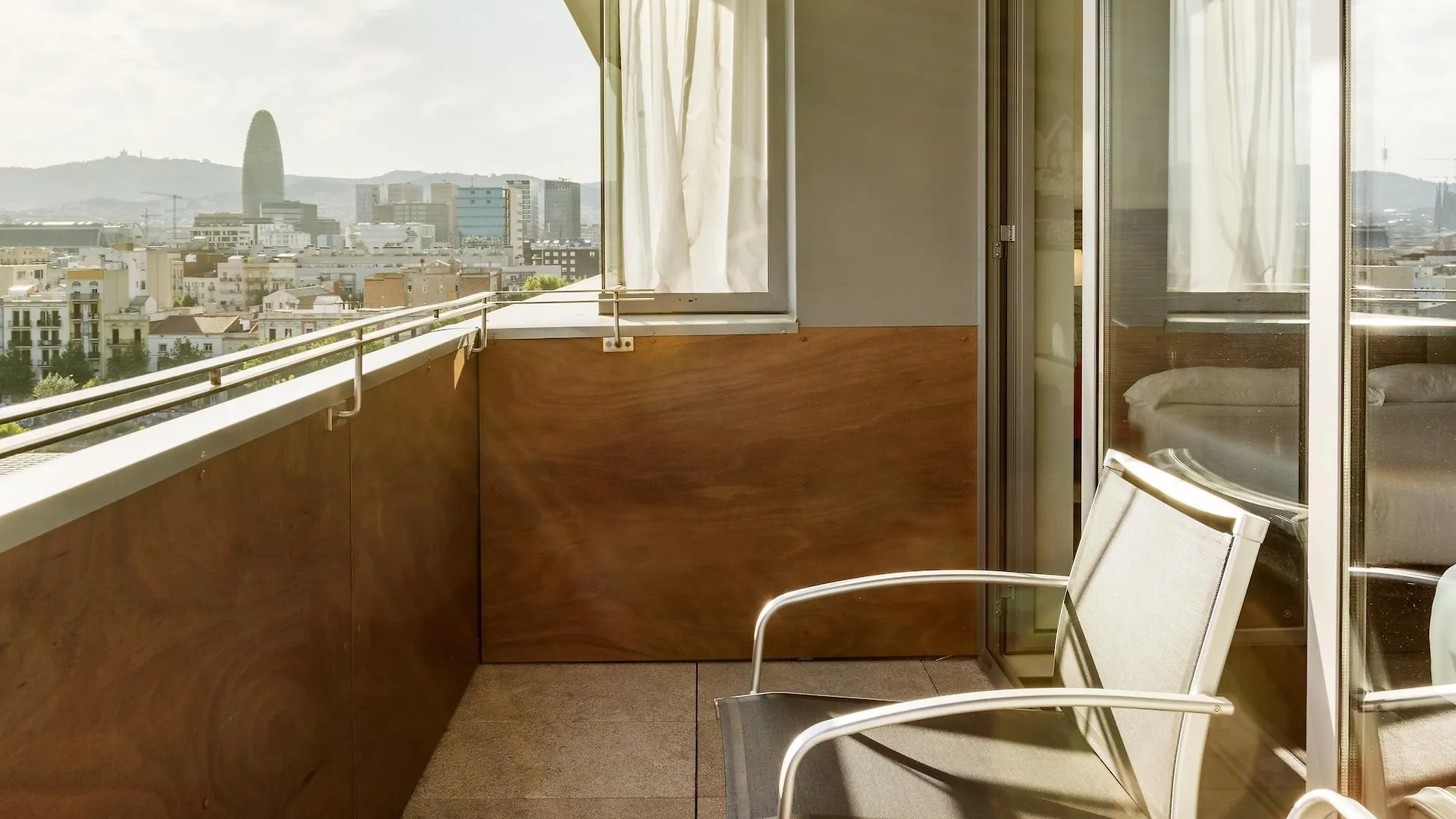 Ilunion Barcelona Hotel