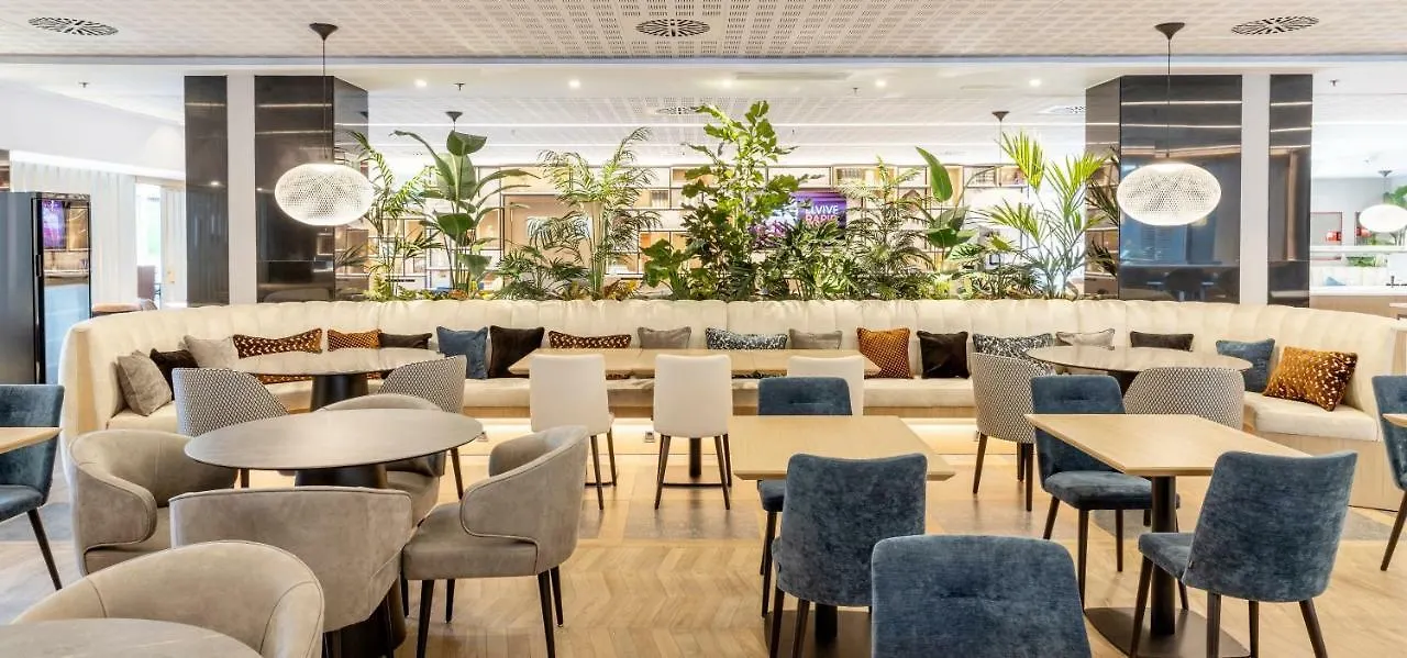 Ilunion Barcelona Hotel